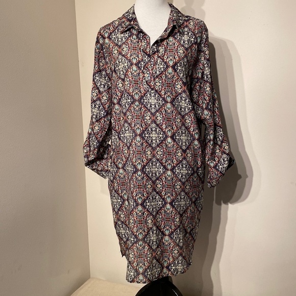 KUT from the kloth print long sleeved shirt dress with v neck and pockets - Picture 2 of 12